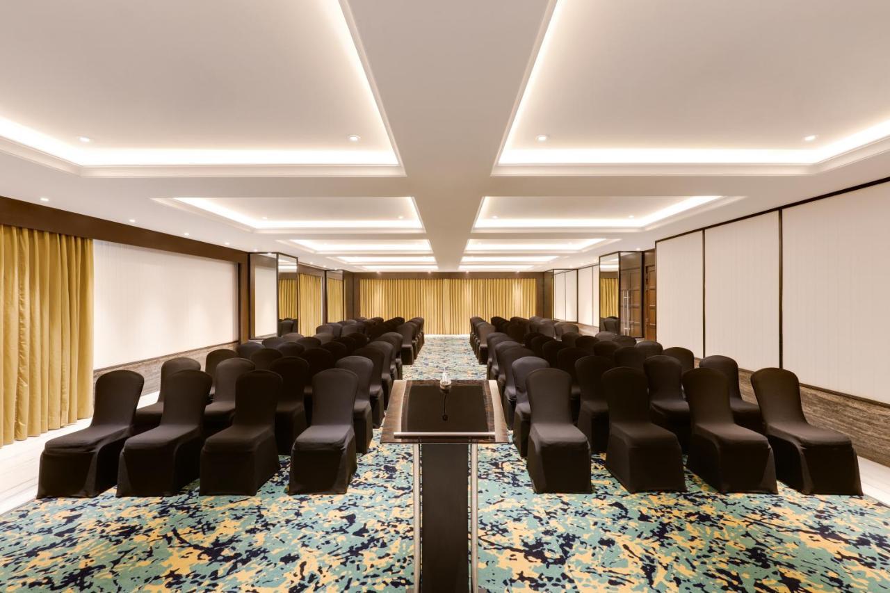 Hotel Lemon Tree Premier, Mumbai International Airport Extérieur photo