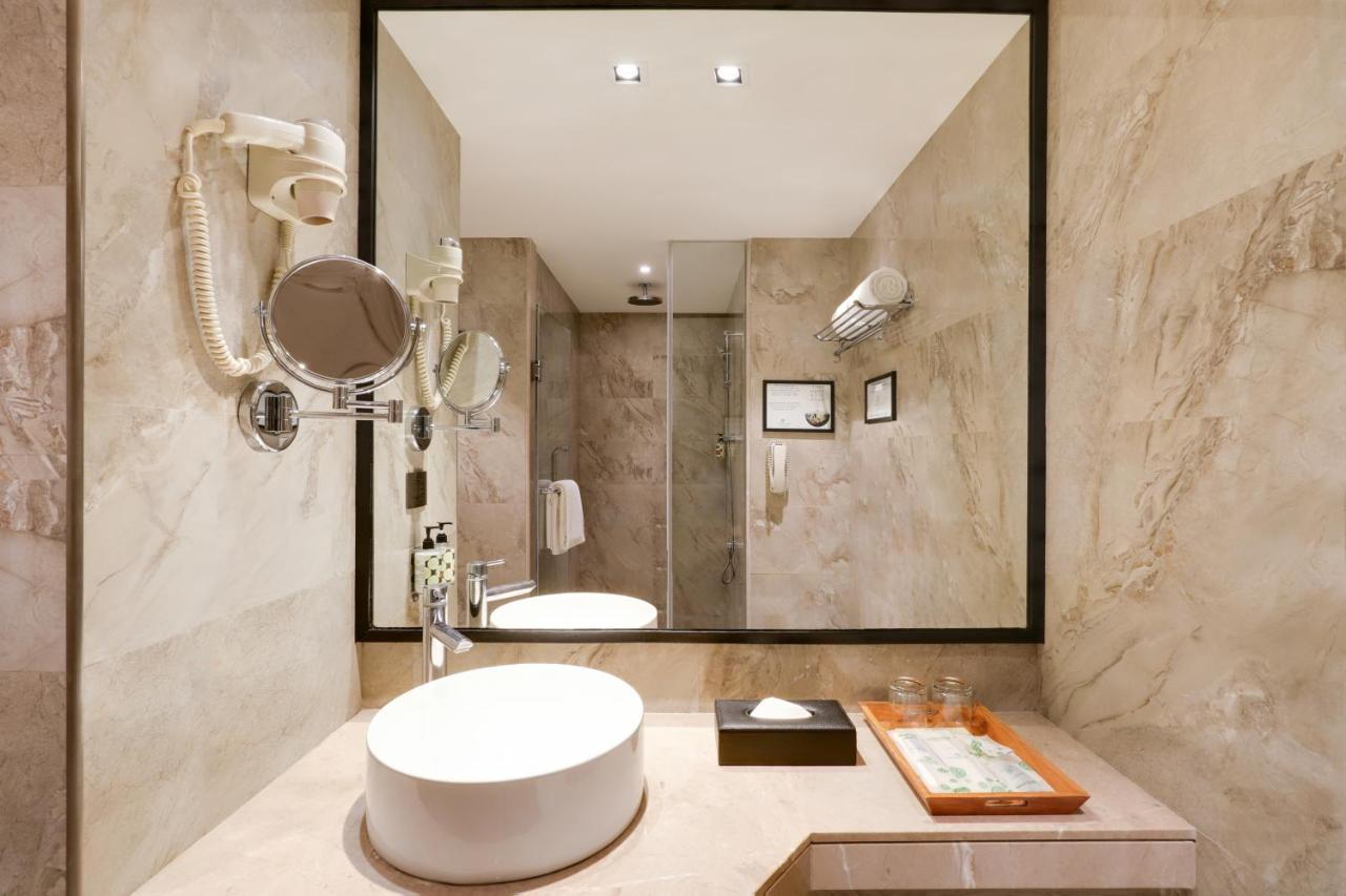 Hotel Lemon Tree Premier, Mumbai International Airport Extérieur photo