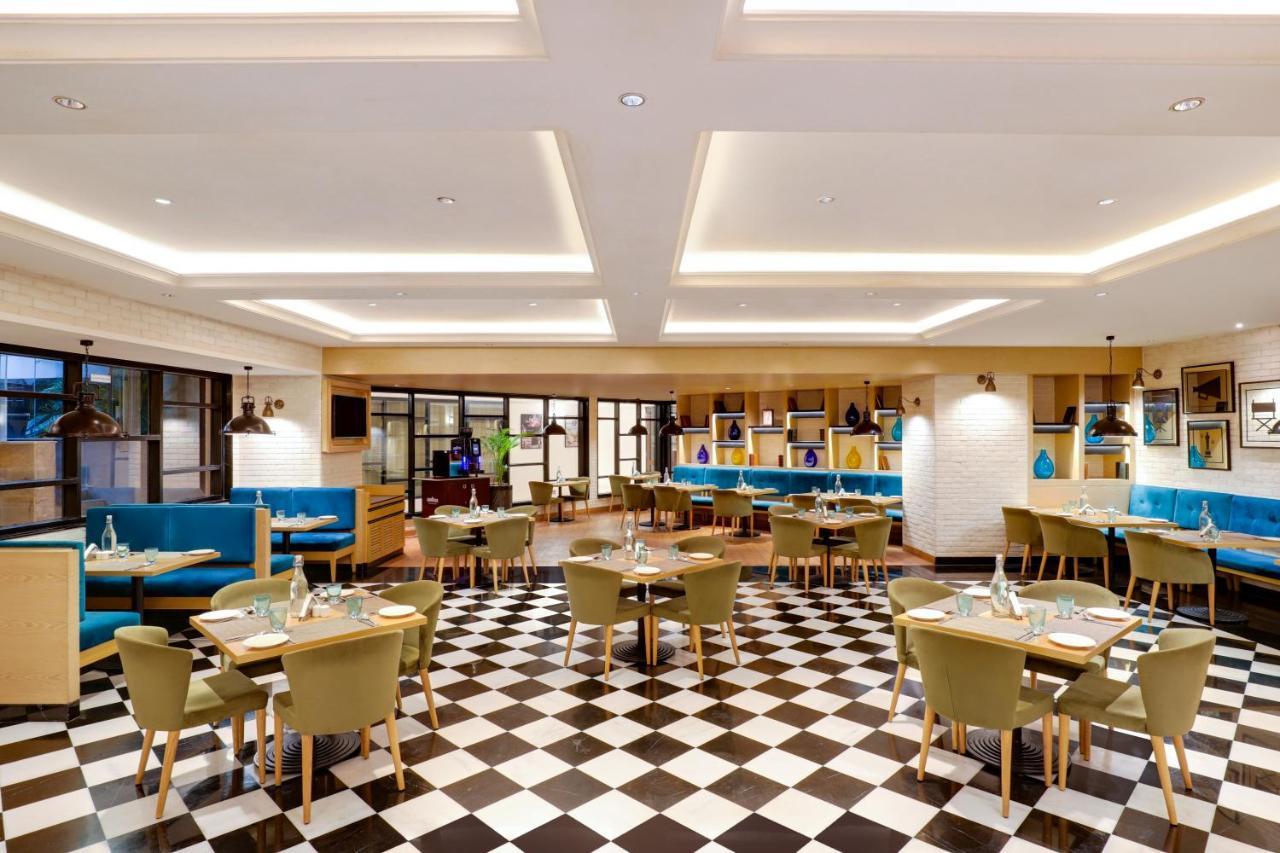 Hotel Lemon Tree Premier, Mumbai International Airport Extérieur photo